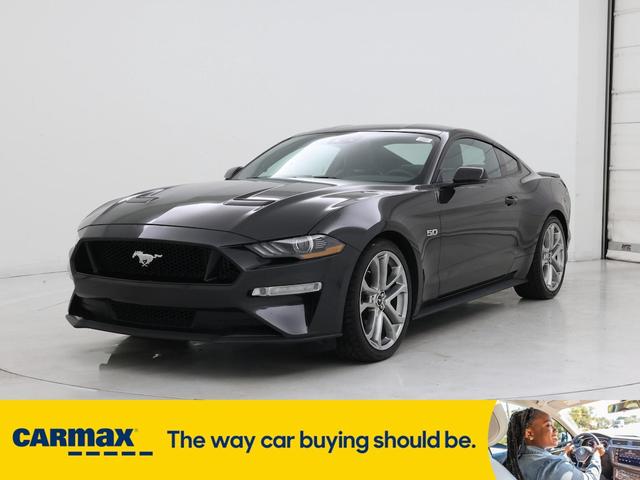 Photo of 2022 Black Ford Mustang
