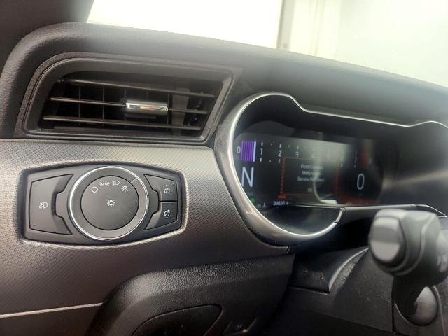 Photo of 2022 Black Ford Mustang