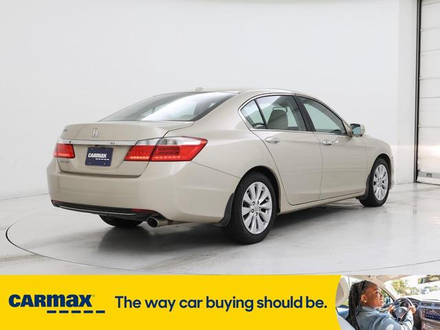 Photo of 2015 Gold Honda Accord