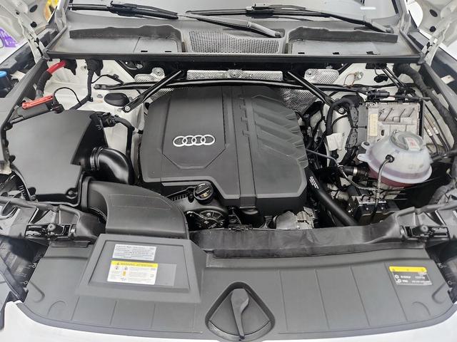 Photo of 2021 White Audi Q5