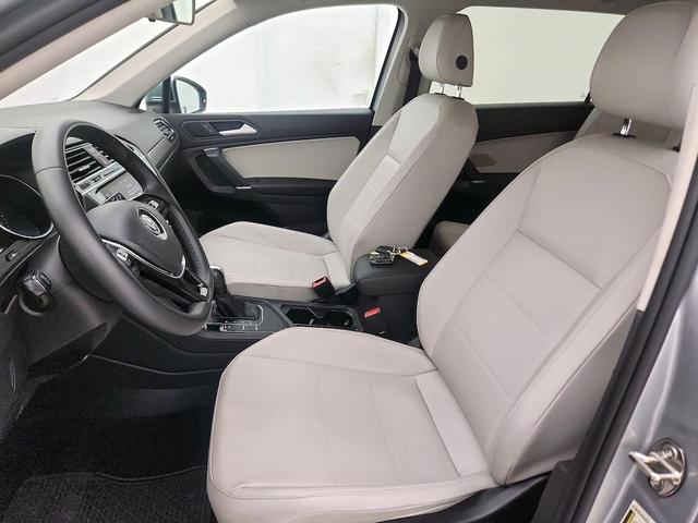 Photo of 2020 Silver Volkswagen Tiguan