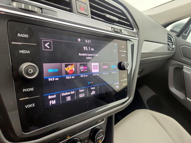 Photo of 2020 Silver Volkswagen Tiguan