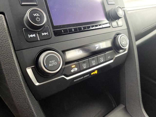 Photo of 2020 Gray Honda Civic
