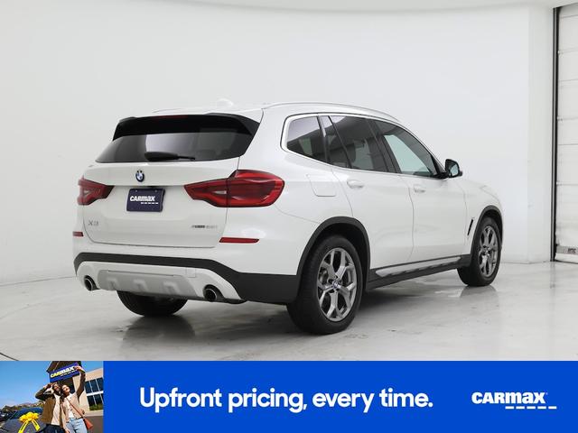 Photo of 2021 White BMW X3