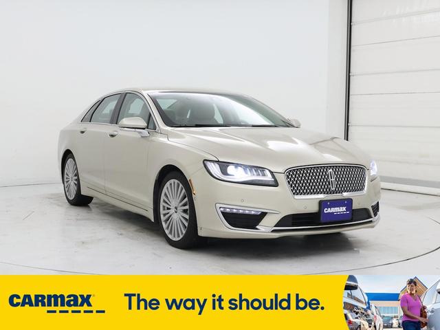 2017 Lincoln MKZ