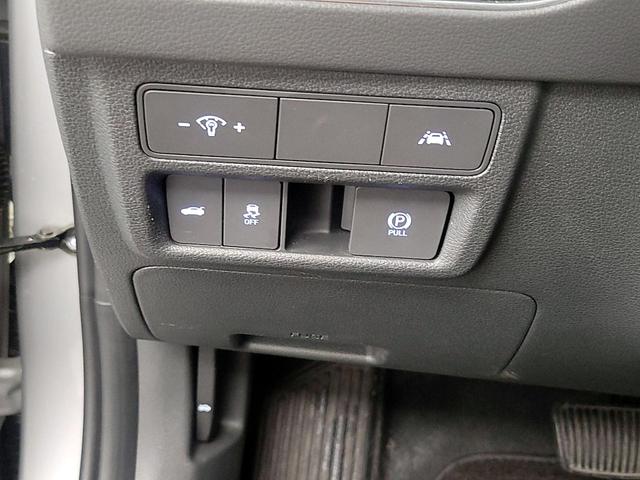 Photo of 2023 Silver Hyundai SONATA