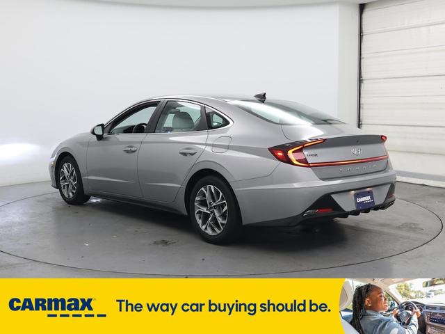 Photo of 2023 Silver Hyundai SONATA