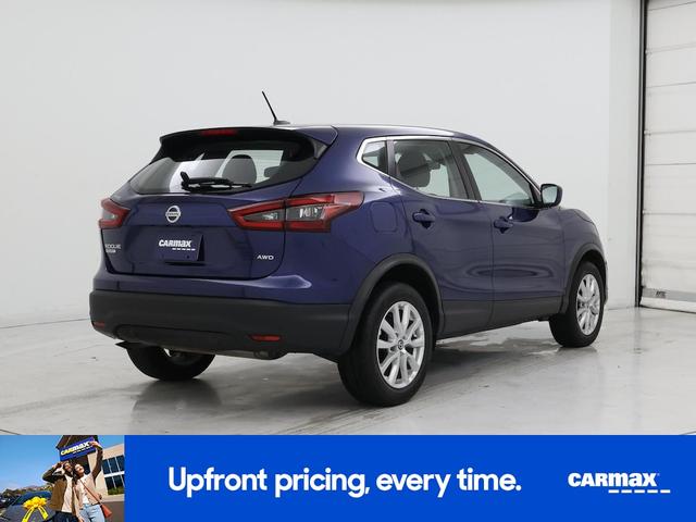 Photo of 2021 Blue Nissan Rogue Sport