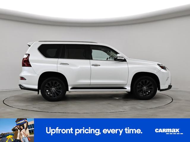 Photo of 2022 White Lexus GX 460