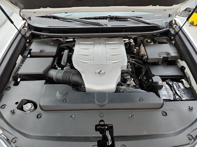 Photo of 2022 White Lexus GX 460
