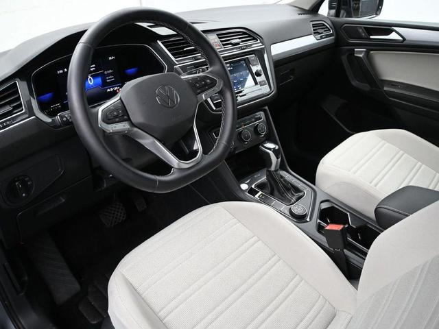 Photo of 2022 Platinum Gray Metallic Volkswagen Tiguan
