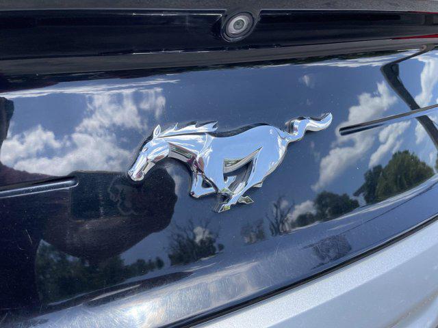 Photo of 2019 INGOT SILVER METALLIC Ford Mustang