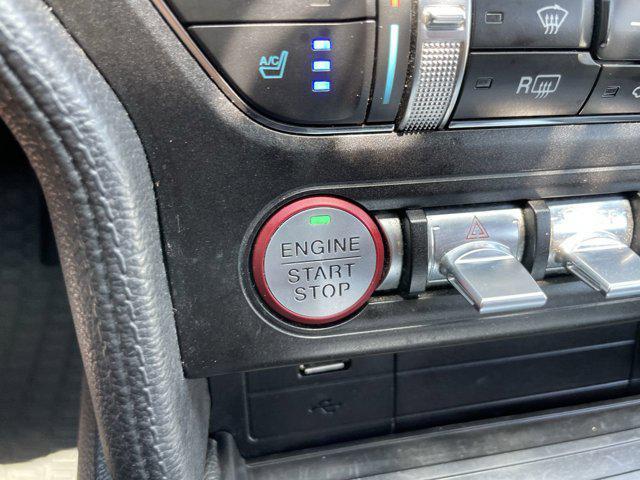 Photo of 2019 INGOT SILVER METALLIC Ford Mustang