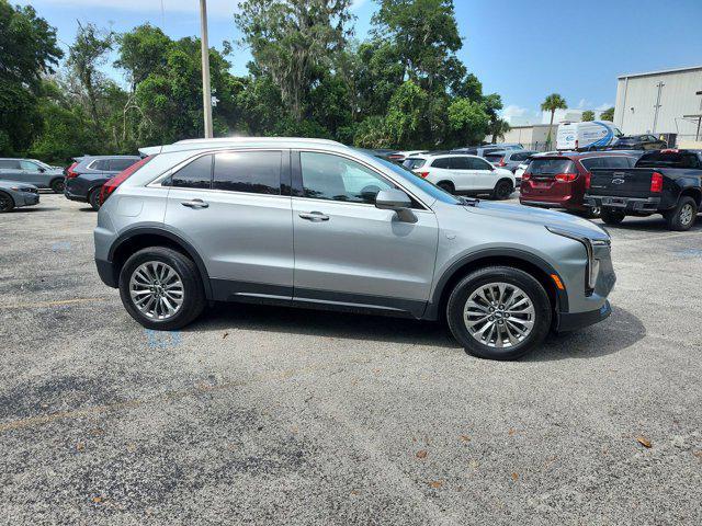 Photo of 2024 Argent Silver Metallic Cadillac XT4