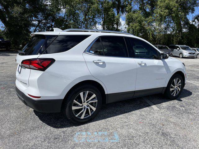 Photo of 2024 Summit White Chevrolet Equinox