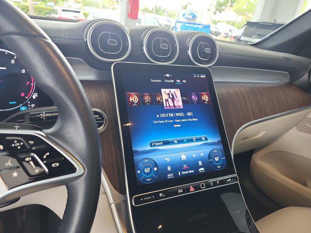 Photo of 2024 Black Mercedes-Benz GLC 300