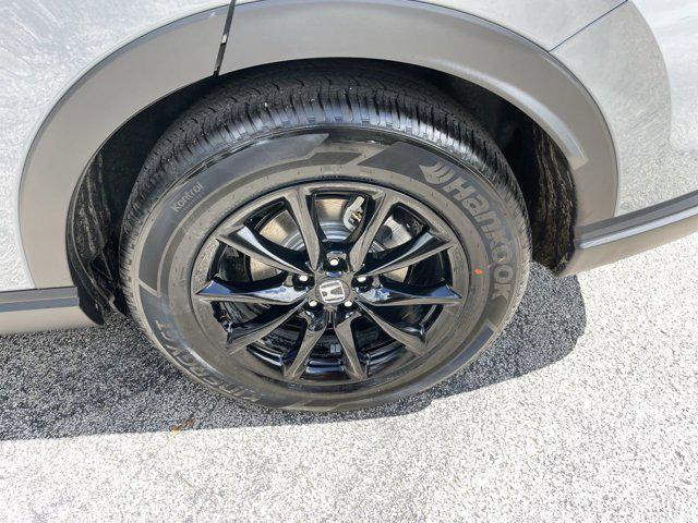 Photo of 2026 Urban Gray Pearl Honda CR-V Hybrid