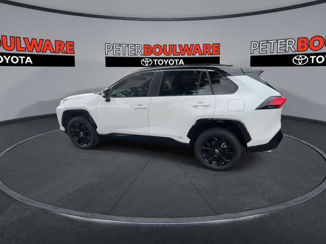 Photo of 2023 Wind Chill Pearl Toyota RAV4 Hybrid