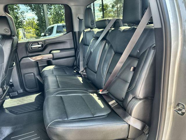 Photo of 2022 Silver Ice Metallic Chevrolet Silverado 1500 Limited