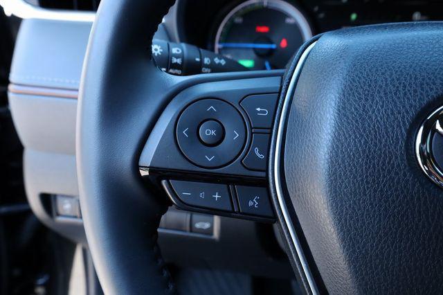 Photo of 2024 Celestial Black Toyota Venza
