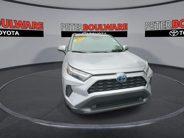 Photo of 2024 Silver Sky Metallic Toyota RAV4 Hybrid