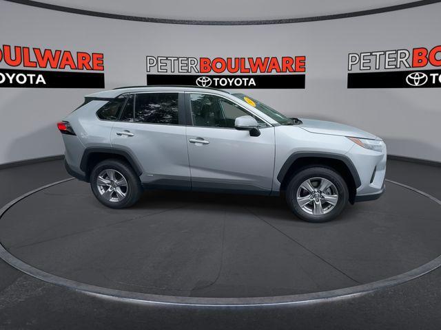 Photo of 2024 Silver Sky Metallic Toyota RAV4 Hybrid