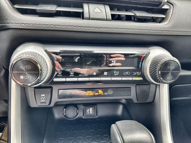 Photo of 2024 Silver Sky Metallic Toyota RAV4 Hybrid