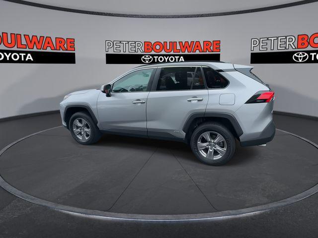 Photo of 2024 Silver Sky Metallic Toyota RAV4 Hybrid