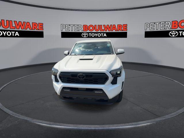 Photo of 2025 White Toyota Tacoma
