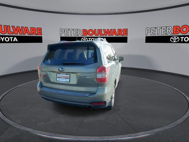 Photo of 2015 Jasmine Green Metallic Subaru Forester