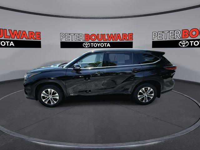 2022 Toyota Highlander Hybrid