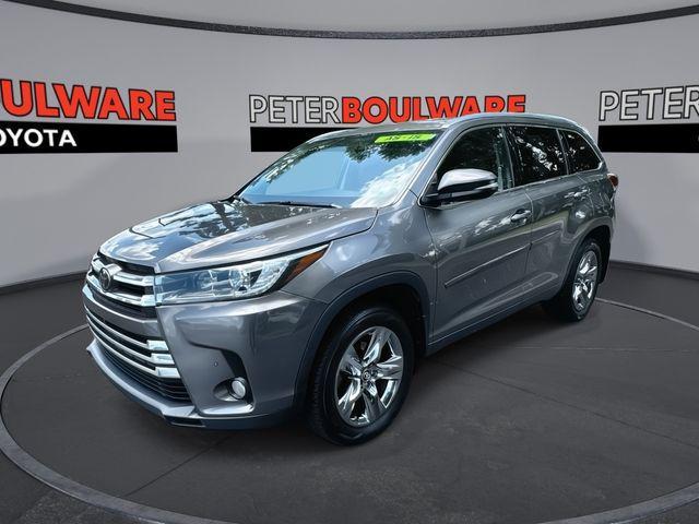 2017 Toyota Highlander