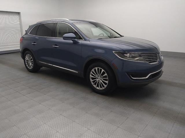 Photo of 2018 Blue Diamond Metallic Lincoln MKX