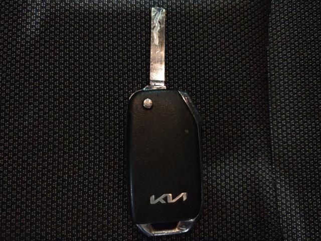 Photo of 2022 Clear White Kia Forte