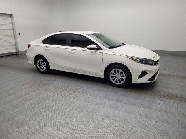 Photo of 2022 Clear White Kia Forte