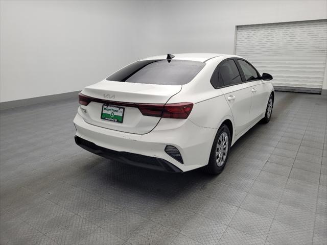 Photo of 2022 Clear White Kia Forte
