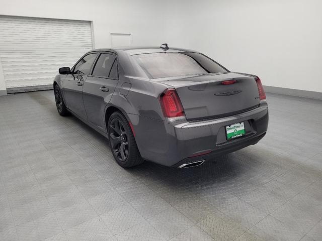 Photo of 2021 Granite Crystal Metallic Clearcoat Chrysler 300