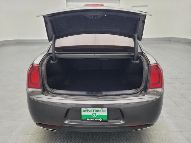 Photo of 2021 Granite Crystal Metallic Clearcoat Chrysler 300