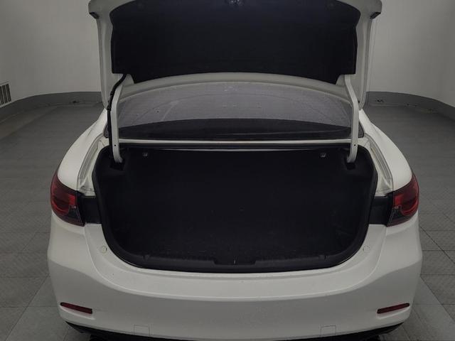 Photo of 2015 Snowflake White Pearl Mica Mazda Mazda6