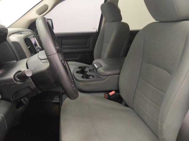 Photo of 2016 Delmonico Red Pearlcoat RAM 1500