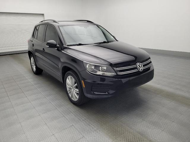 Photo of 2016 Deep Black Pearl Volkswagen Tiguan