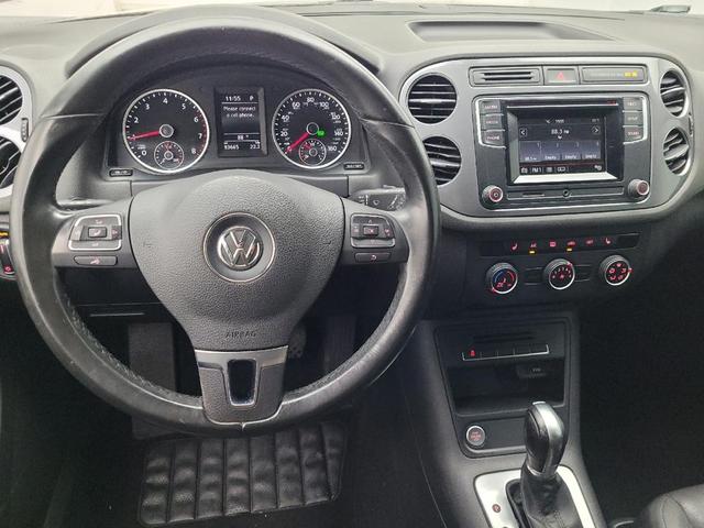 Photo of 2016 Deep Black Pearl Volkswagen Tiguan