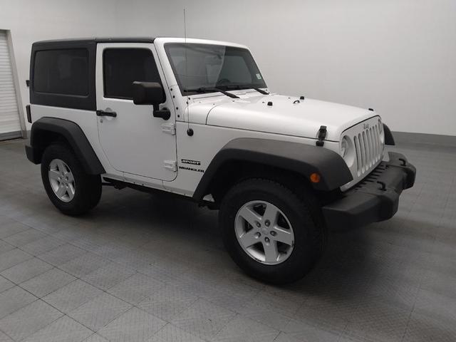 Photo of 2017 Bright White Clearcoat Jeep Wrangler