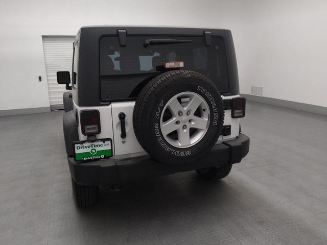 Photo of 2017 Bright White Clearcoat Jeep Wrangler