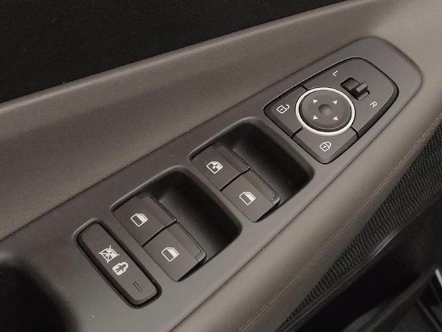 Photo of 2019 Twilight Black Hyundai SANTA FE