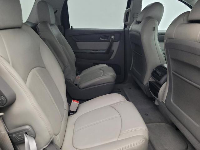 Photo of 2015 Iridium Metallic GMC Acadia