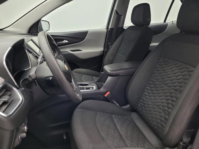 Photo of 2019 Silver Ice Metallic Chevrolet Equinox