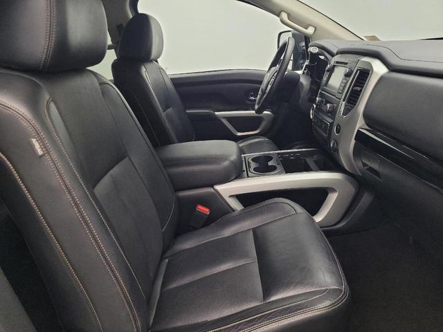 Photo of 2019 Gun Metallic Nissan Titan