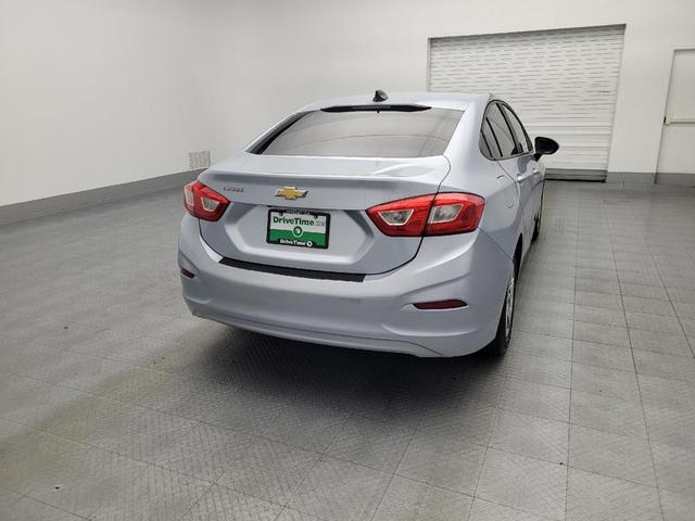 Photo of 2017 Arctic Blue Metallic Chevrolet Cruze