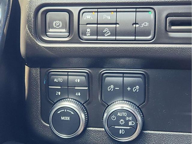Photo of 2022 Onyx Black GMC Yukon XL